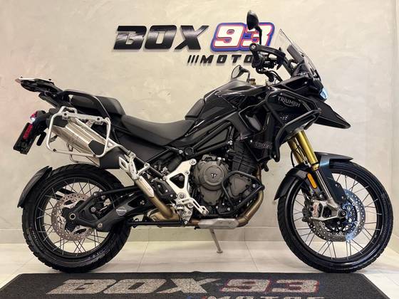 TRIUMPH TIGER 1200 BLACK EDITION TRIUMPH TIGER 1200 BLACK EDITION